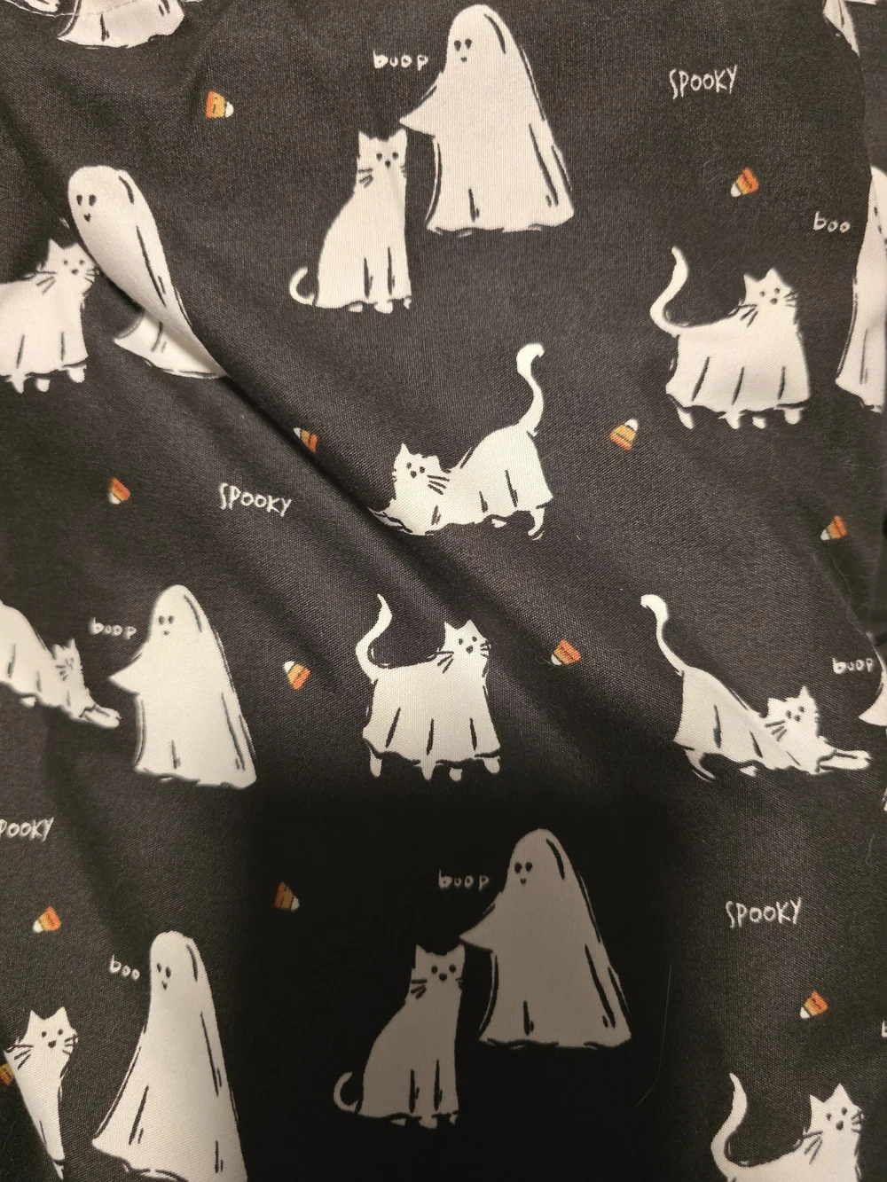 Envogue Full 4PC Sheet Set - Black with White Ghost & Candy Corn Print